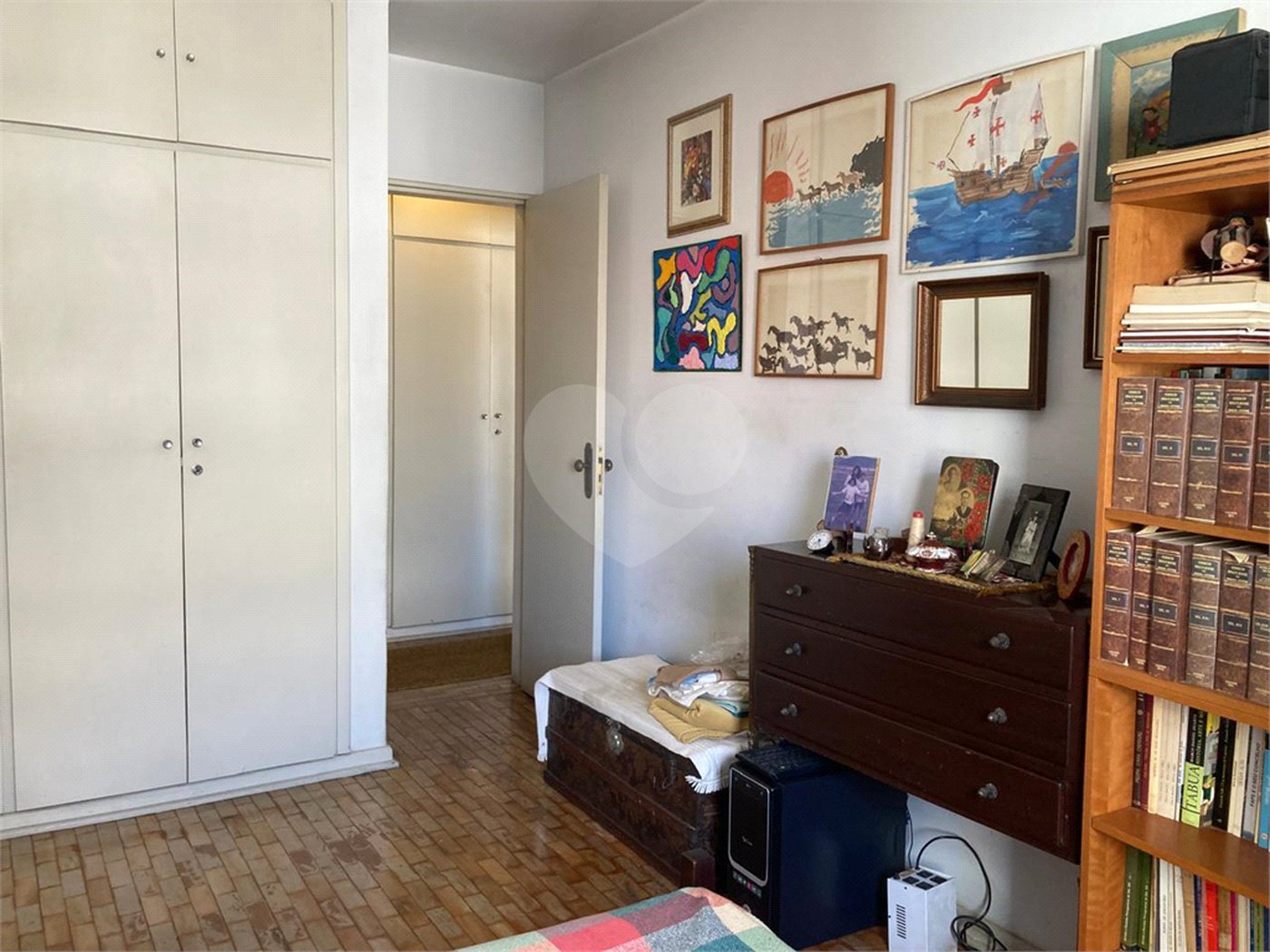 Apartamento à venda com 4 quartos, sendo 1 suíte, em Jardim Europa, São Paulo, SP