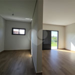 Casa à venda com 4 quartos, sendo 3 suítes, no condomínio Village Ipanema 2, Araçoiaba da Serra - SP