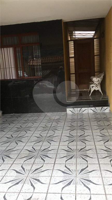 Sobrado à venda com 3 quartos, sendo 1 suíte, em Tremembé, São Paulo, SP
