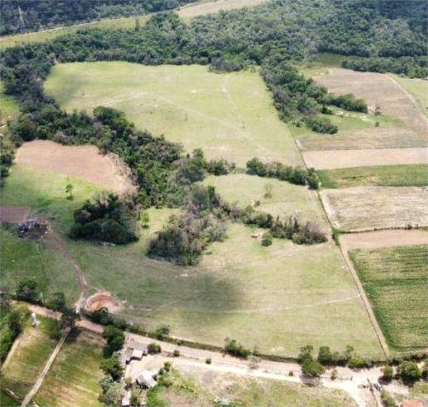Terreno à venda no condomínio Industrial Mazetto e Murakami, Salto - SP