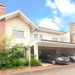 Casa à venda com 4 quartos, sendo 2 suítes, no condomínio Lake Louise, São Paulo - SP