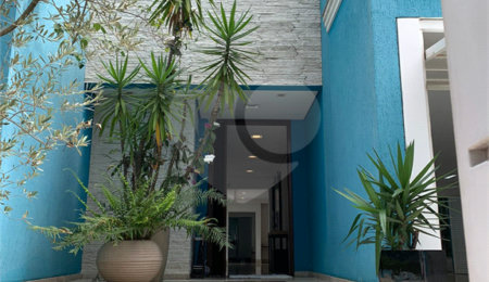 Casa à venda com 4 suítes em Santana, São Paulo, SP
