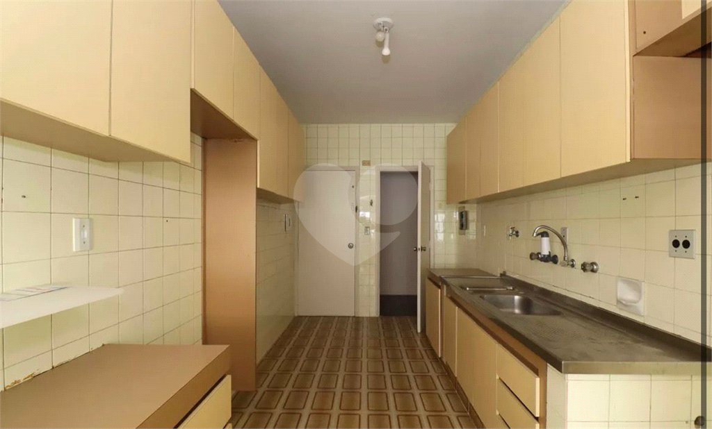 Apartamento à venda com 3 quartos em Sumarezinho, São Paulo, SP