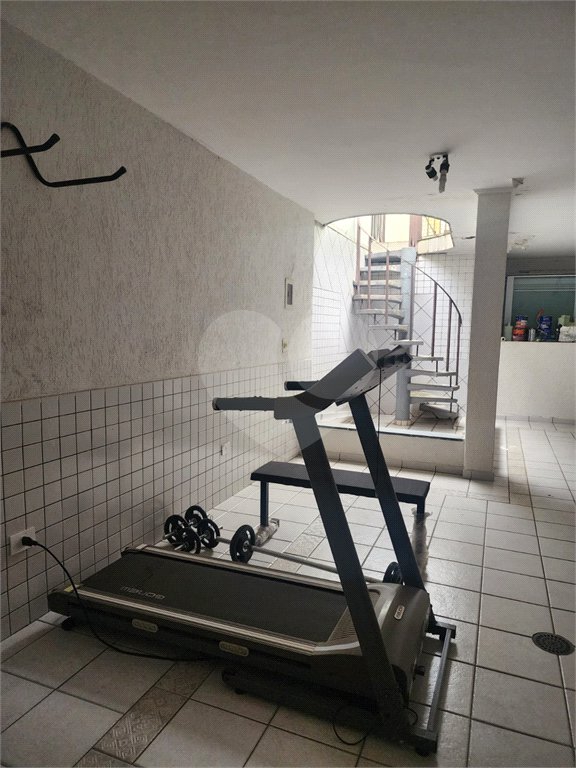 Sobrado à venda com 3 quartos, sendo 1 suíte, em Vila Paulicéia, São Paulo, SP