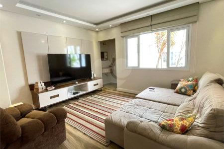 Casa à venda com 3 suítes em Jardim Itaperi, Atibaia, SP
