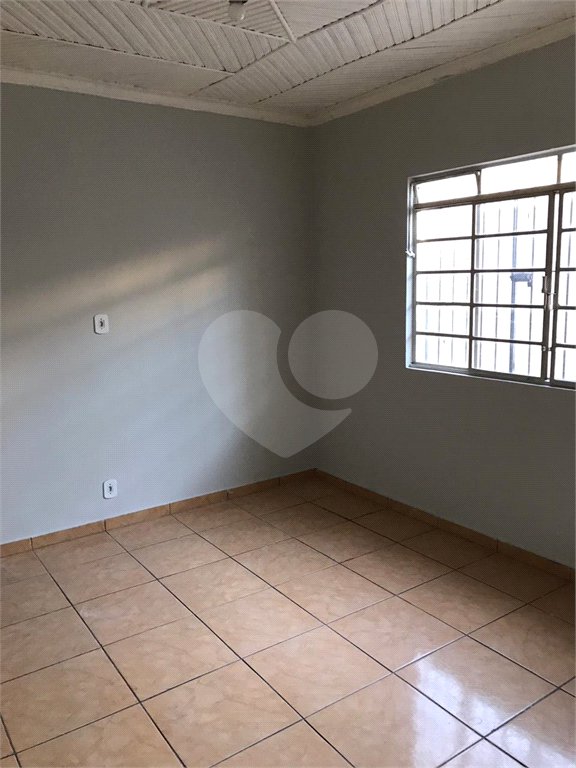Casa à venda com 4 quartos em Vila Nova Cachoeirinha, São Paulo, SP
