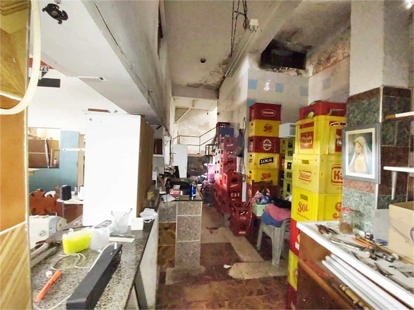 Prédio à venda com 4 quartos, sendo 1 suíte, em Tremembé, São Paulo, SP