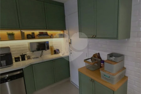 Apartamento para alugar com 3 suítes em Chácara Santo Antônio, São Paulo, SP
