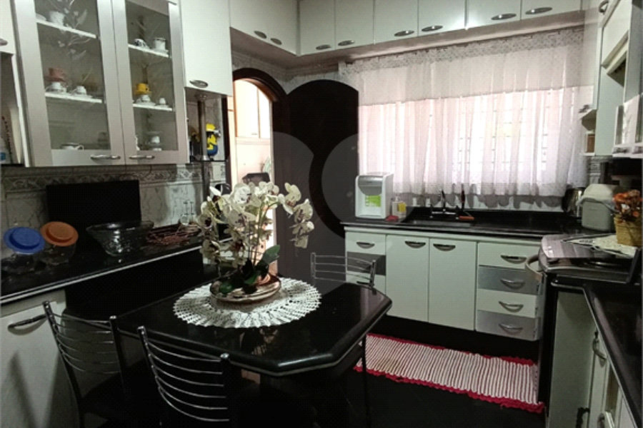 Sobrado à venda com 4 quartos, sendo 1 suíte, em Jaçanã, São Paulo, SP