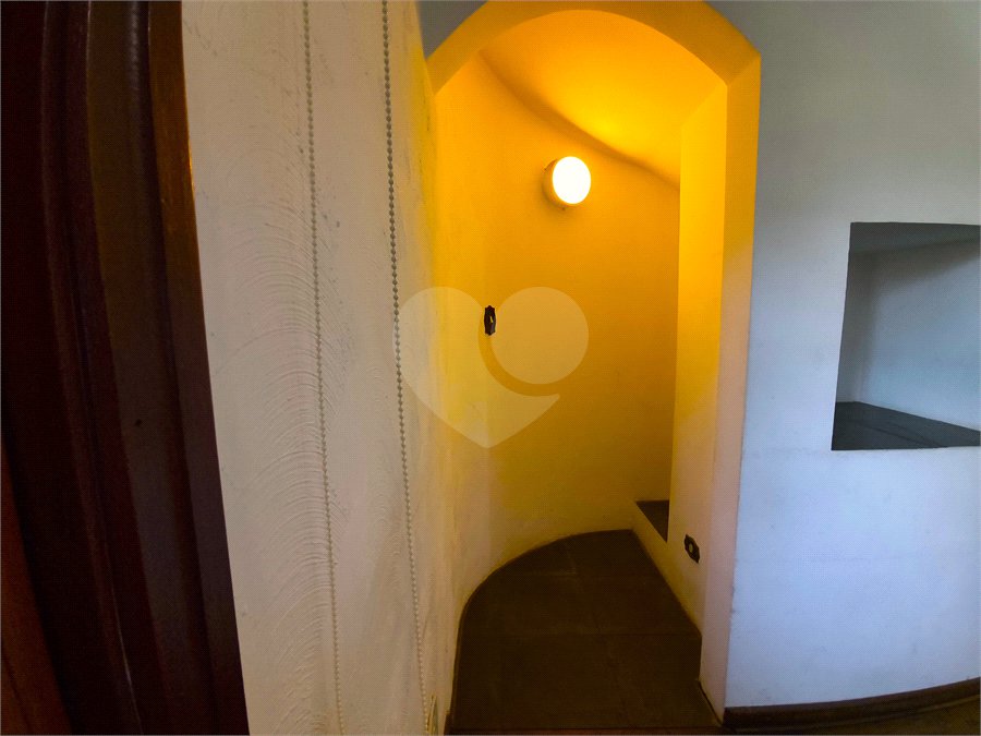 Casa à venda com 4 quartos, sendo 3 suítes,  no condomínio Village D'avignon, Sorocaba - SP