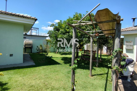 Casa à venda com 4 suítes no condomínio Parque Chapada DE Itu, Itu - SP