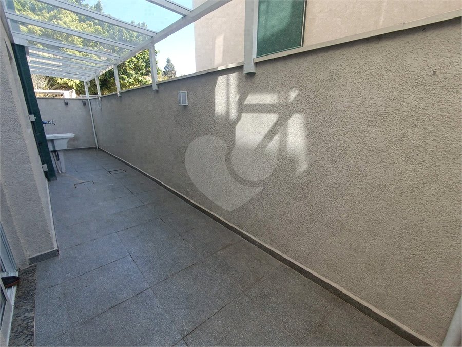 Apartamento à venda com 2 quartos em Estação, São Roque, SP