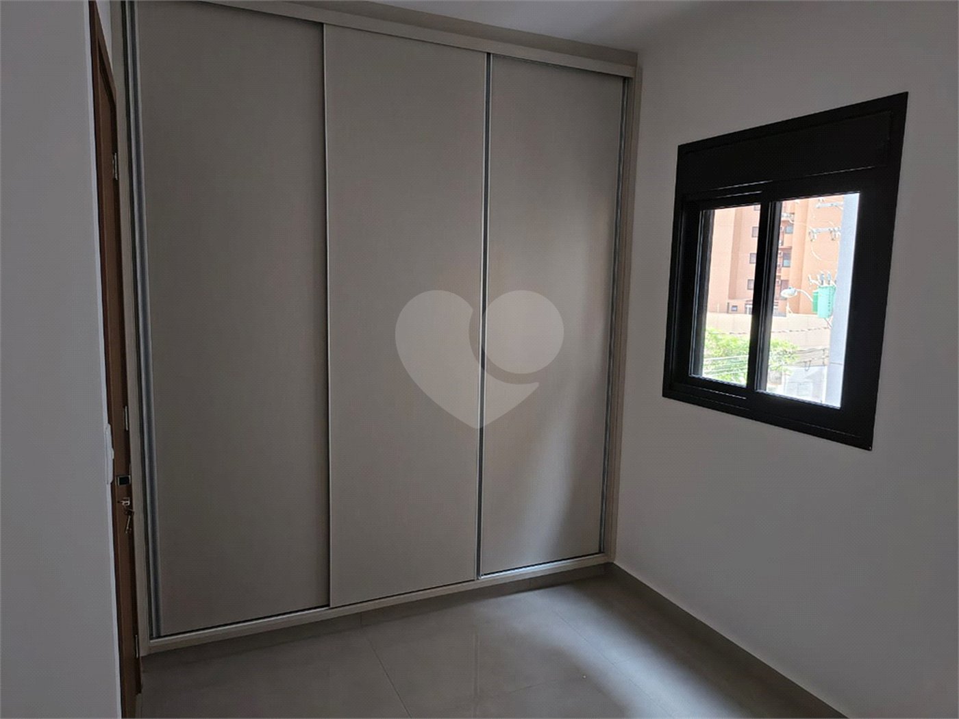 Apartamento à venda com 2 quartos, sendo 1 suíte,  em Ribeirânia, Ribeirão Preto, SP