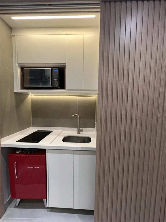 Apartamento à venda ou para alugar com 1 quarto em Pinheiros, São Paulo, SP
