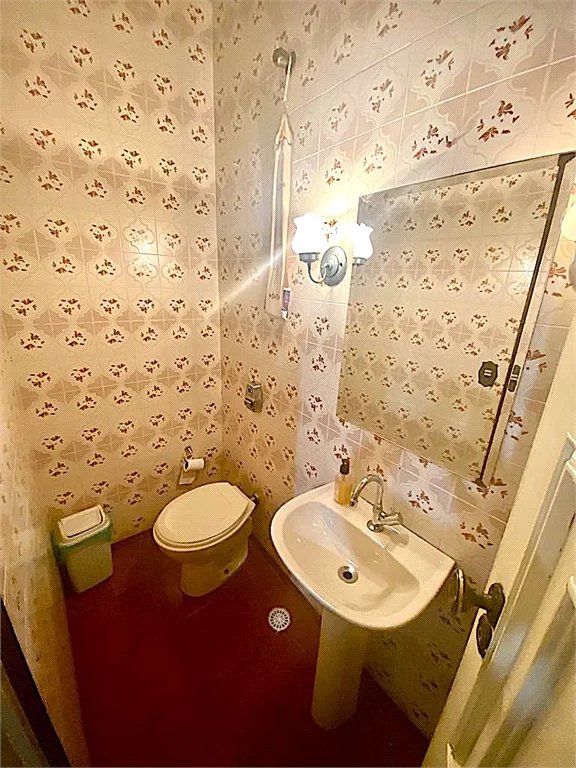 Casa Térrea à venda com 3 quartos, sendo 2 suítes, em Alto da Lapa, São Paulo, SP