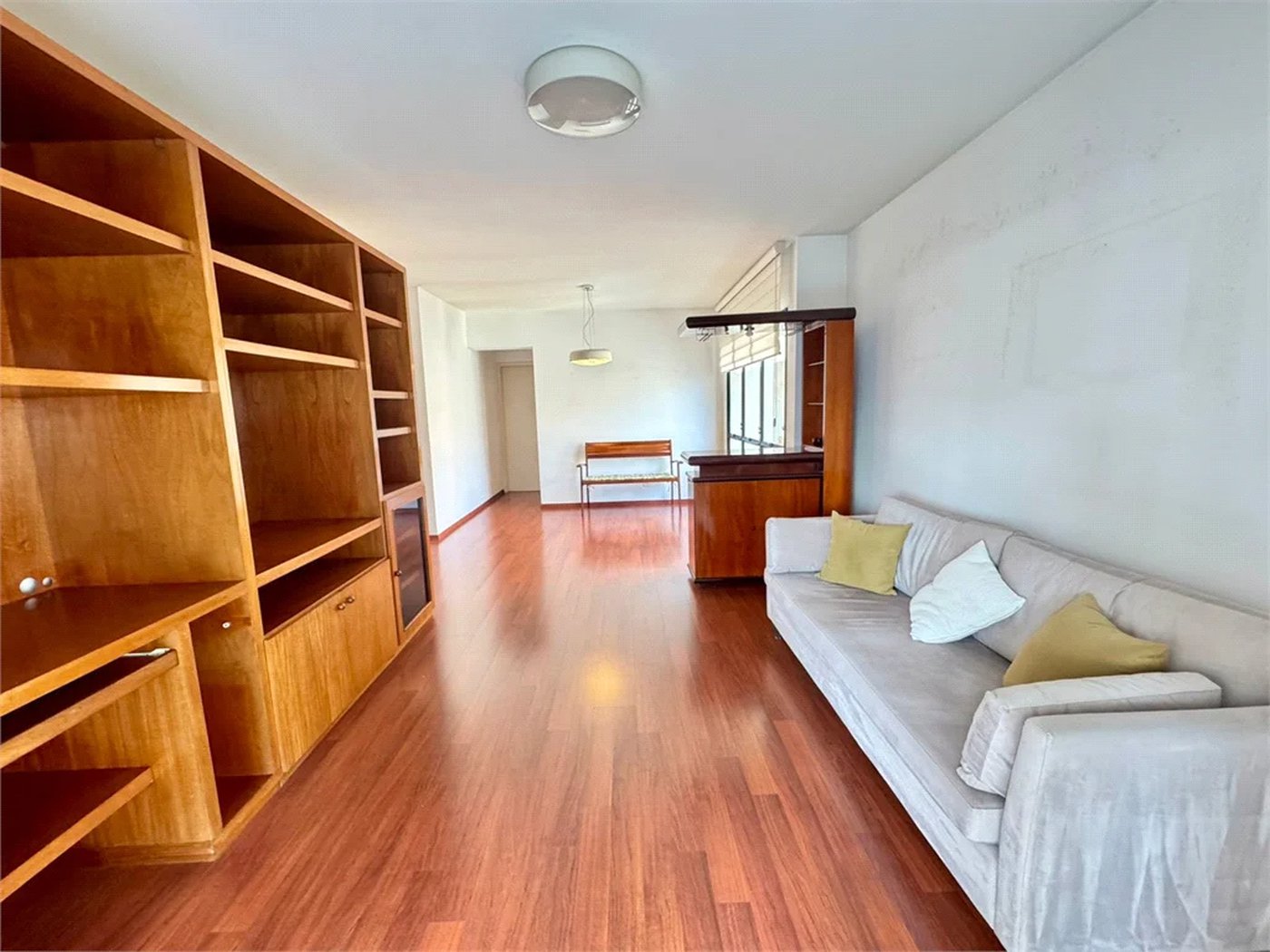 Apartamento à venda com 4 quartos, sendo 2 suítes, em Pinheiros, São Paulo, SP