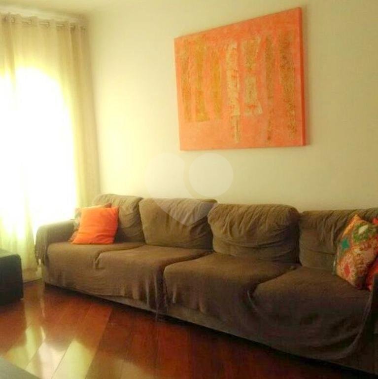 Sobrado à venda com 3 quartos, sendo 1 suíte, em Vila Prudente, São Paulo, SP