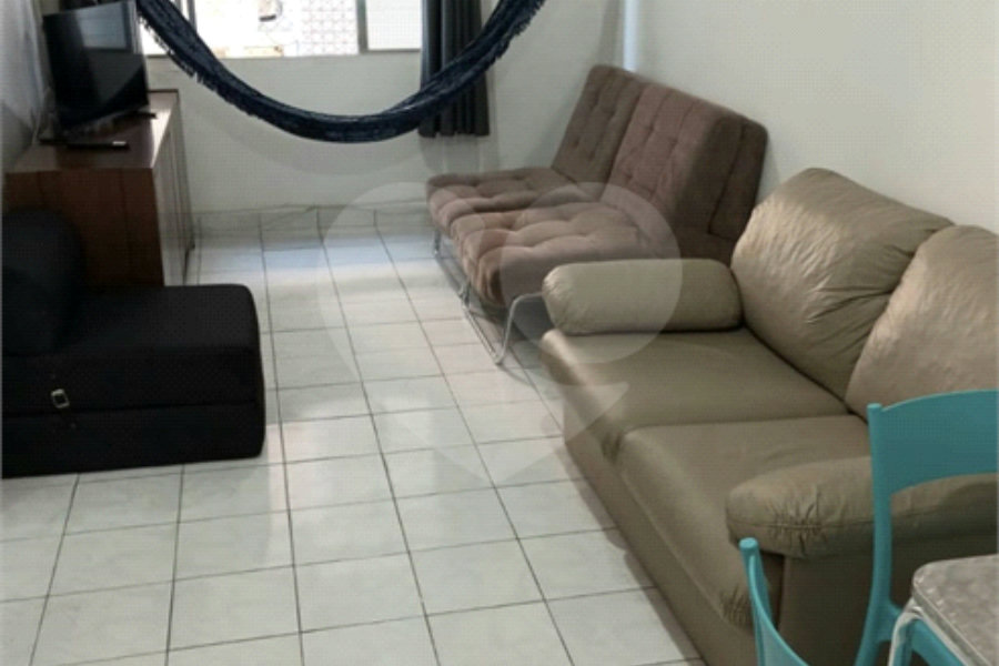 Apartamento à venda com 1 quarto em Itararé, São Vicente, SP