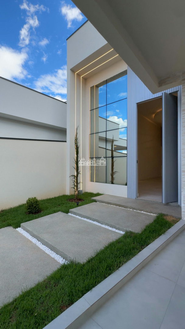 Casa, 3 quartos, 200 m² - Foto 1
