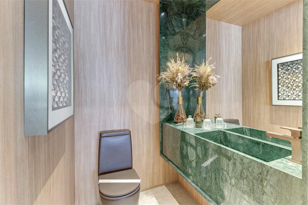 Apartamento à venda com 4 suítes em Moema, São Paulo, SP