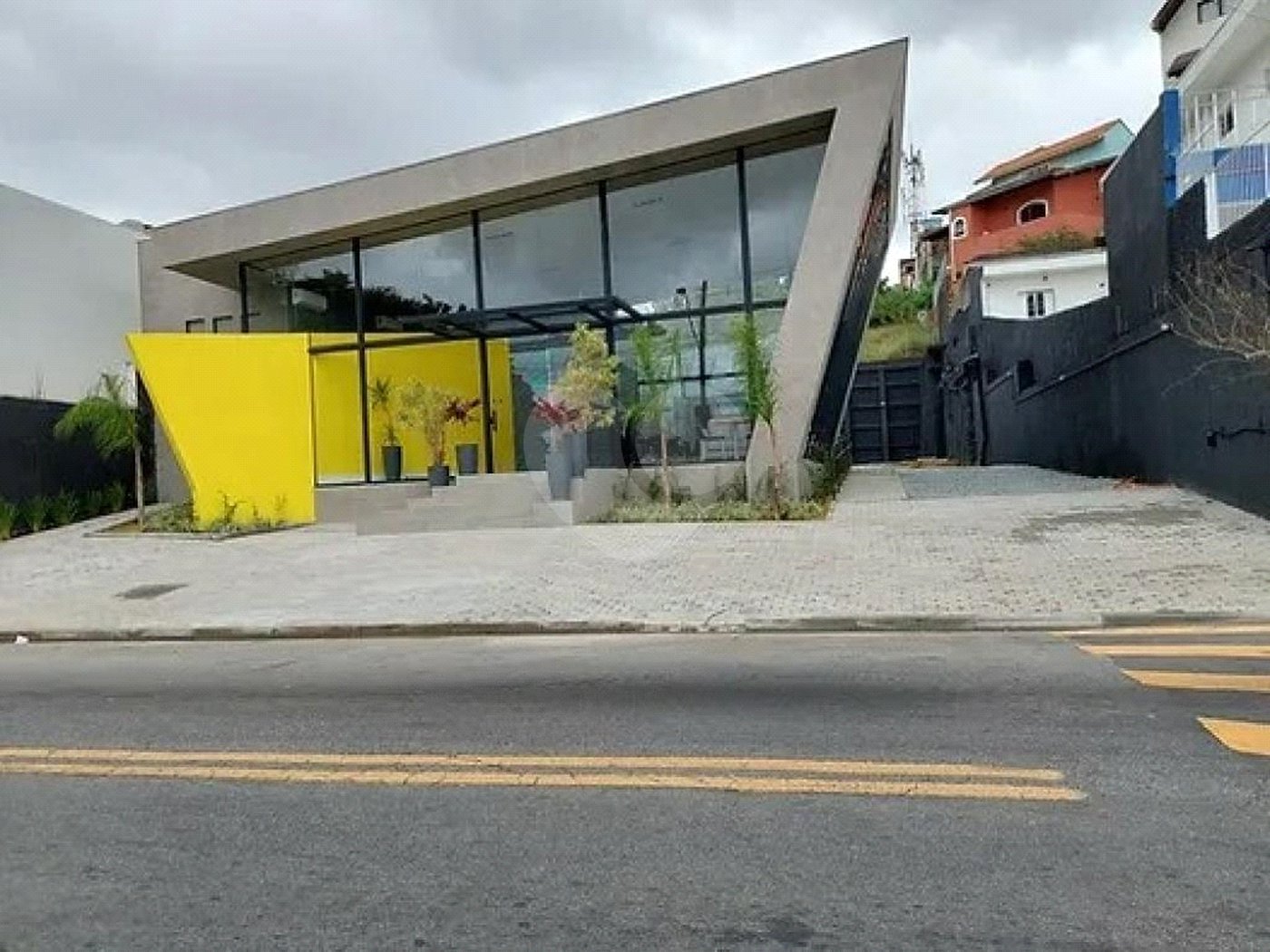 Terreno à venda em Umuarama, Osasco, SP