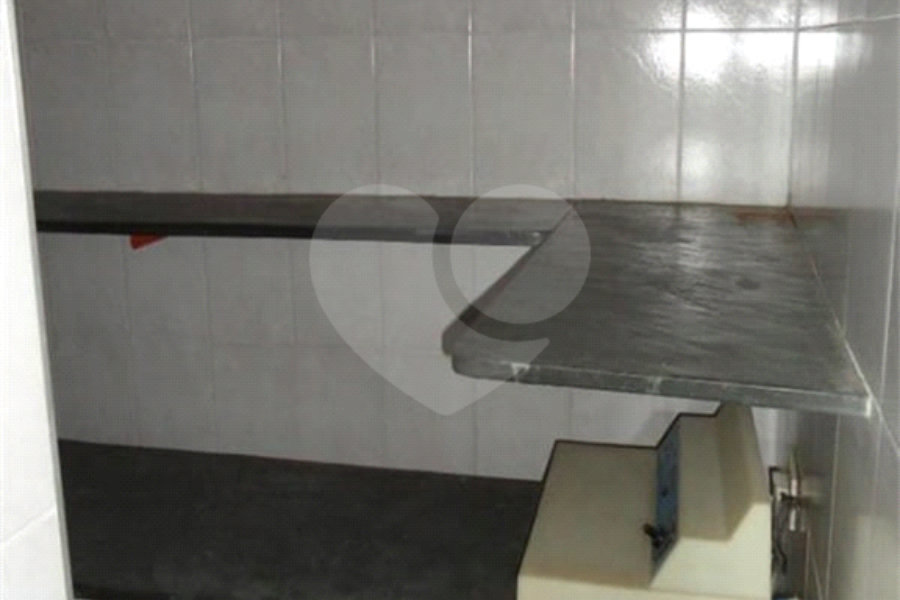 Sobrado à venda com 6 quartos, sendo 2 suítes, em Horto Florestal, São Paulo, SP