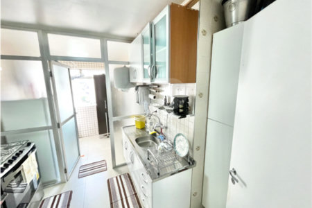 Apartamento à venda com 3 quartos, sendo 1 suíte, em Santa Teresinha, São Paulo, SP
