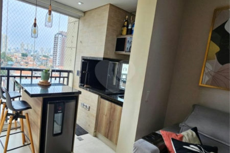 Apartamento à venda com 3 quartos, sendo 1 suíte,  em Vila Regente Feijó, São Paulo, SP