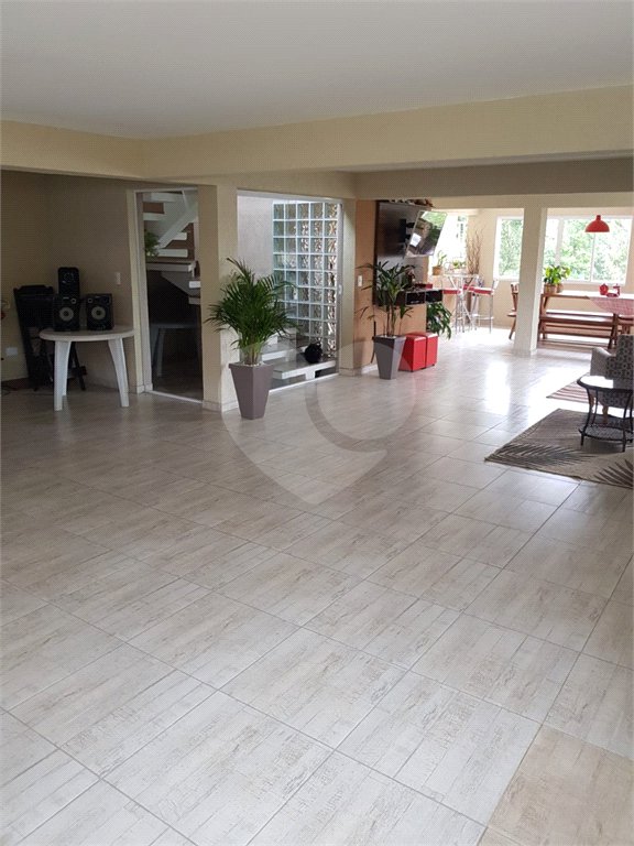 Casa à venda com 2 suítes em Serra da Cantareira, Mairiporã, SP