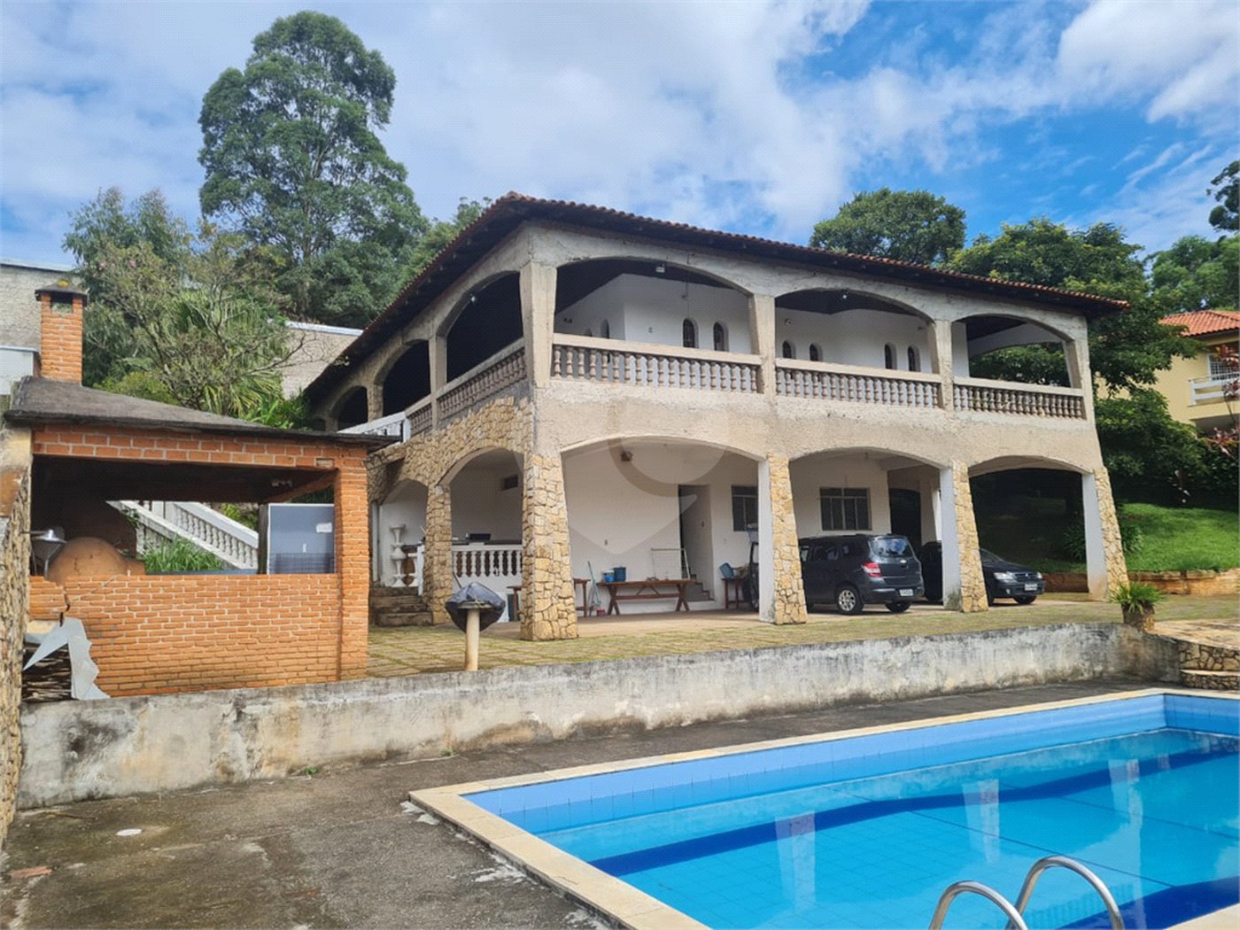 Chácara à venda com 4 quartos, sendo 2 suítes, em Jaraguá, São Paulo, SP