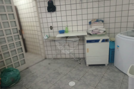 Casa Térrea à venda com 4 quartos, sendo 1 suíte, em Vila Trujillo, Sorocaba, SP