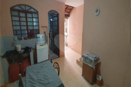 Sobrado à venda com 3 quartos, sendo 1 suíte, em Jardim Morada do Sol, Indaiatuba, SP