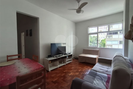 Apartamento à venda com 2 quartos, sendo 1 suíte, em Lagoa, Rio de Janeiro, RJ