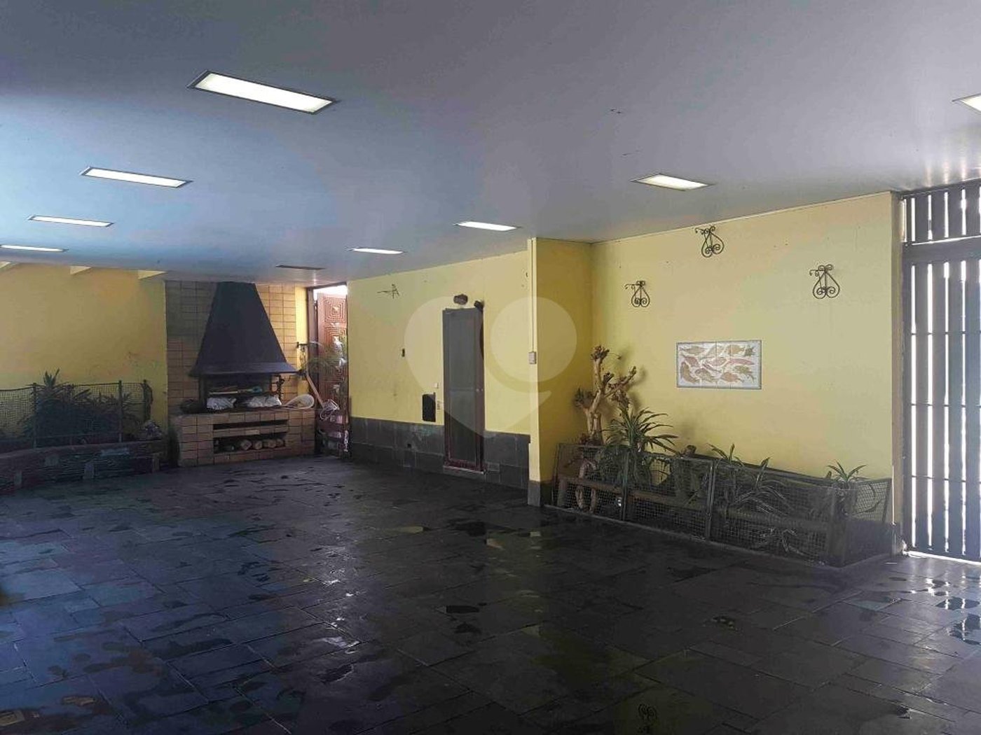 Casa à venda com 7 quartos, sendo 2 suítes, em Brooklin Paulista, São Paulo, SP