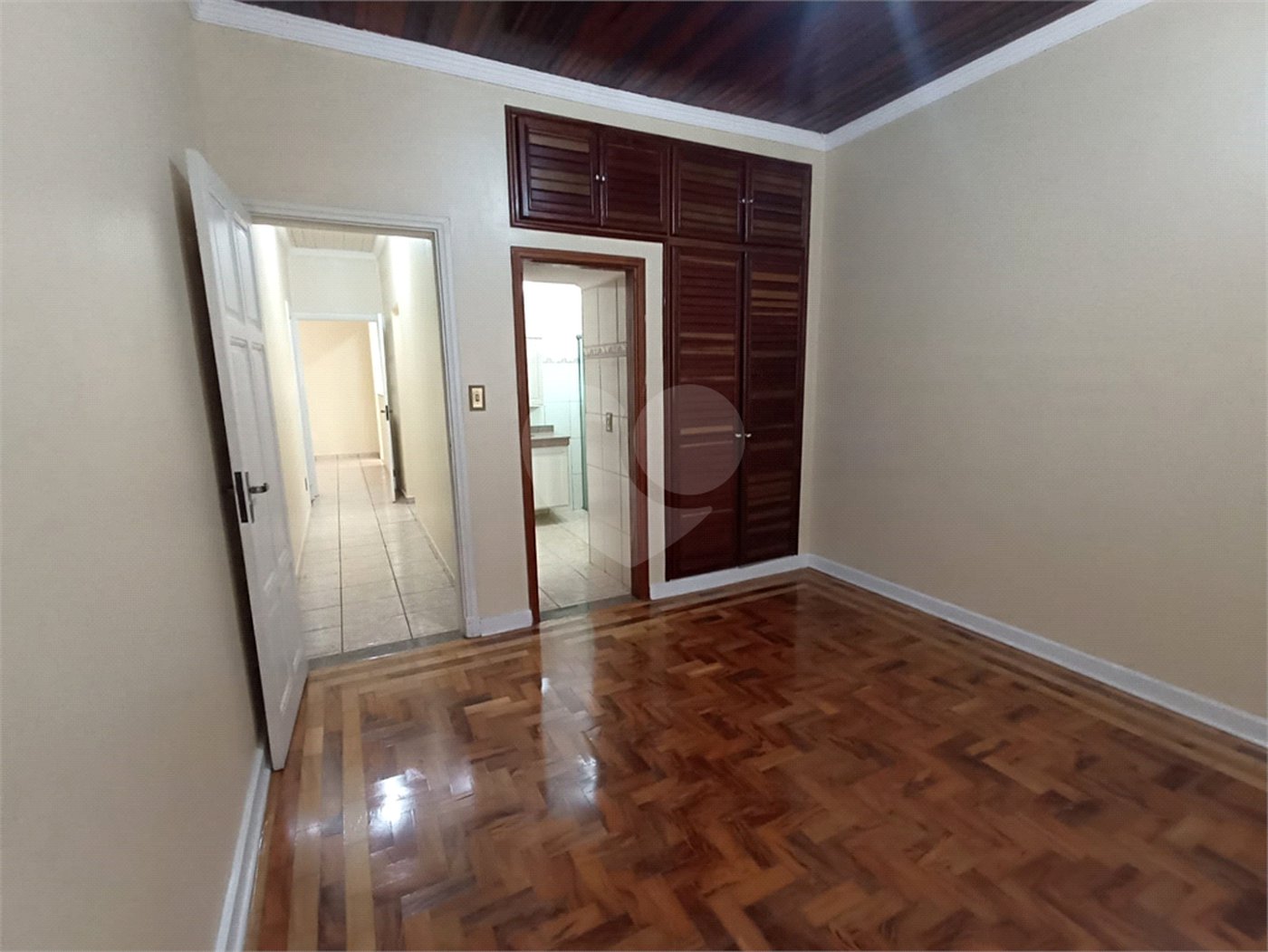 Casa à venda com 3 quartos, sendo 2 suítes,  no Centro, Itapetininga, SP