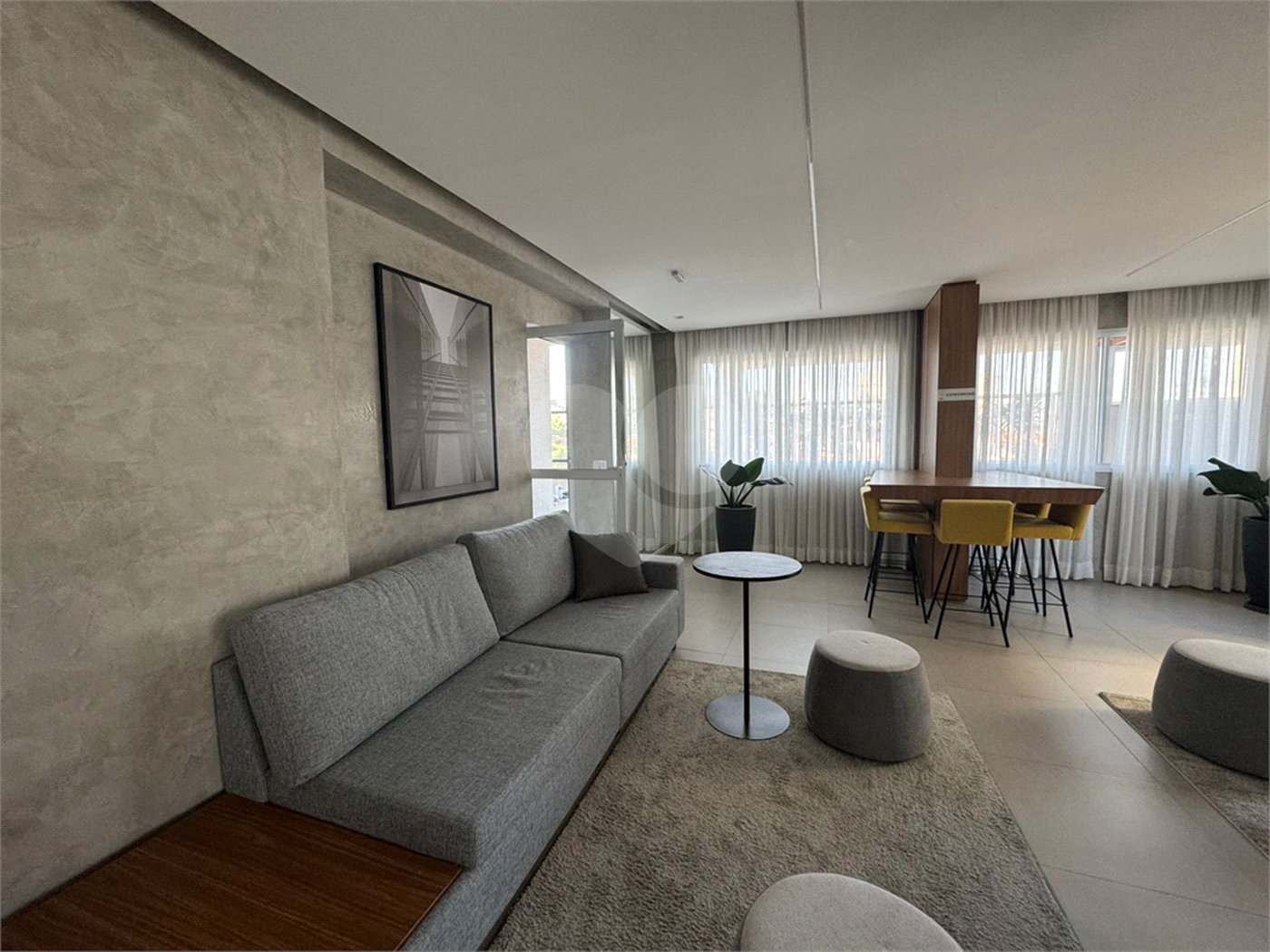 Apartamento à venda com 2 quartos, sendo 1 suíte, em Vila Rosália, Guarulhos, SP