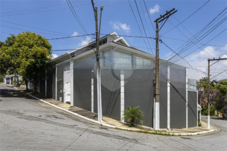 Sobrado à venda com 4 quartos, sendo 3 suítes, em Tucuruvi, São Paulo, SP
