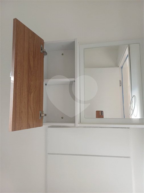 Apartamento à venda com 2 quartos em Lageado, Cotia, SP