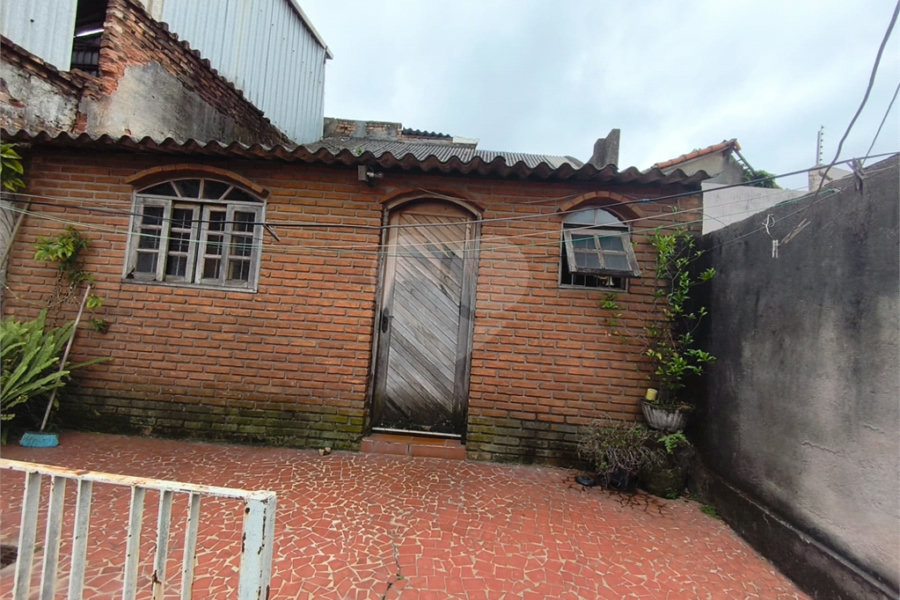 Casa Térrea à venda com 3 quartos em Vila Maria Alta, São Paulo, SP
