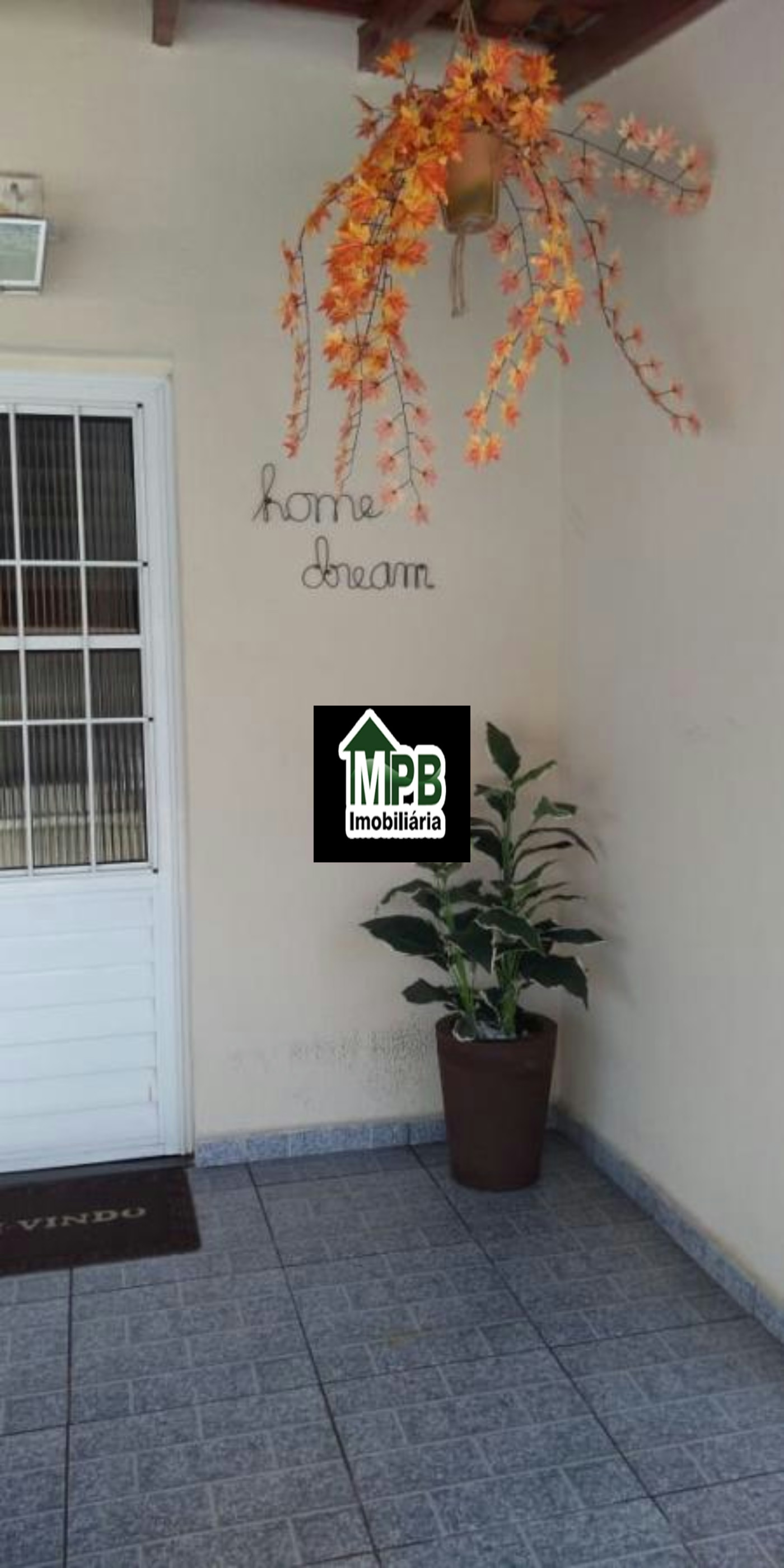 Casa à venda com 2 quartos em Lopes De Oliveira, Sorocaba, SP