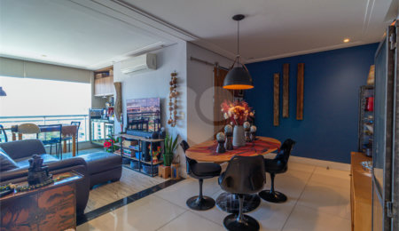 Apartamento à venda com 2 quartos, sendo 1 suíte,  em Alto da Boa Vista, São Paulo, SP
