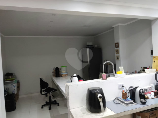 Sobrado à venda com 3 quartos, sendo 1 suíte,  em Chácara Monte Alegre, São Paulo, SP