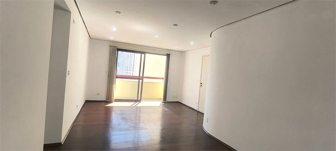 Apartamento à venda com 3 quartos, sendo 1 suíte, em Pinheiros, São Paulo, SP