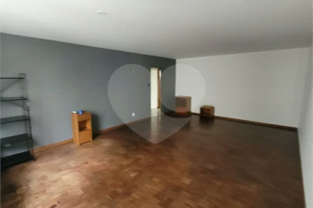 Excelente apartamento à venda no Paraíso, 3 quartos (1 suíte), localização privilegiada