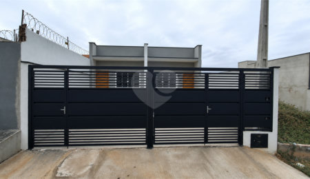 Casa de Vila à venda com 2 quartos em Jardim Santa Marta, Sorocaba, SP