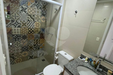 Apartamento à venda com 2 quartos, sendo 1 suíte,  em Interlagos, São Paulo, SP