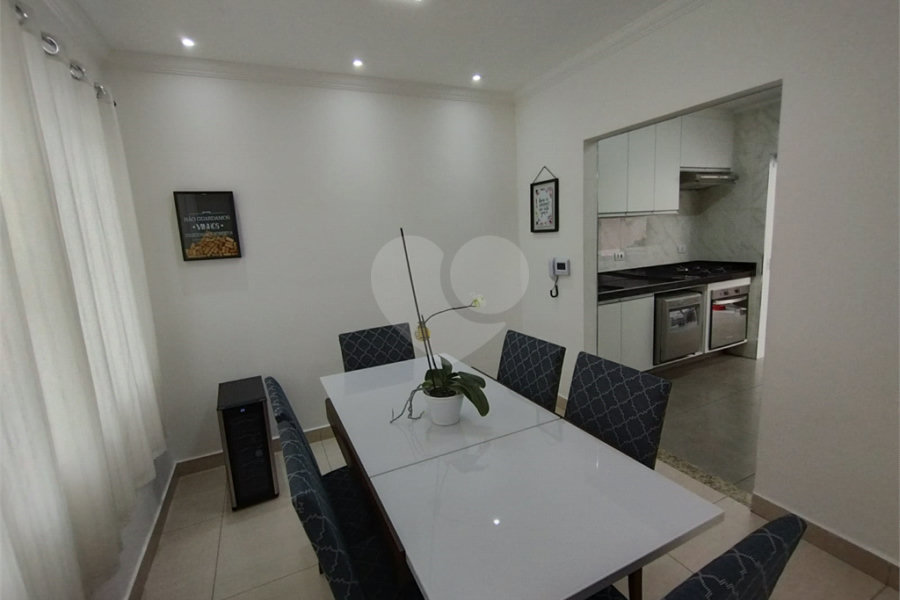 Sobrado à venda com 3 quartos, sendo 1 suíte, em Horto, São Paulo, SP