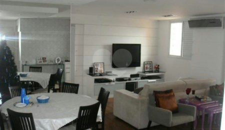 Apartamento à venda com 3 quartos, sendo 1 suíte,  em Vila Carrão, São Paulo, SP