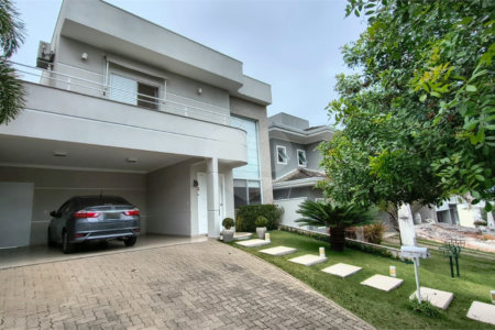 Casa à venda com 3 suítes no condomínio Reserva da Mata, Vinhedo - SP