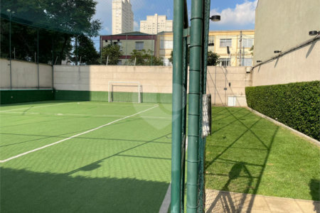 Apartamento à venda com 3 suítes em Vila Romana, São Paulo, SP